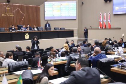 Na Aleam, deputados discutem dificuldade de mobilidade da população do interior do estado por conta da estiagem
