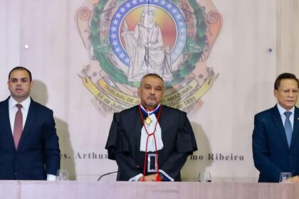 Presidente da Aleam, Adjuto Afonso, prestigia posse de novos desembargadores do TJAM