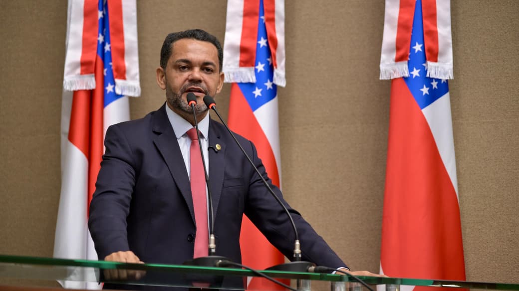 Rozenha cobra pagamento de R$ 352 milhões em emendas parlamentares