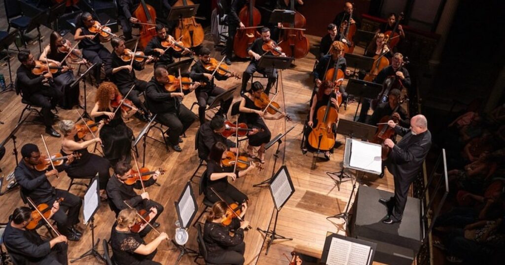 Teatro Amazonas recebe programa com “O Garatuja” e “O Poema do Êxtase”
